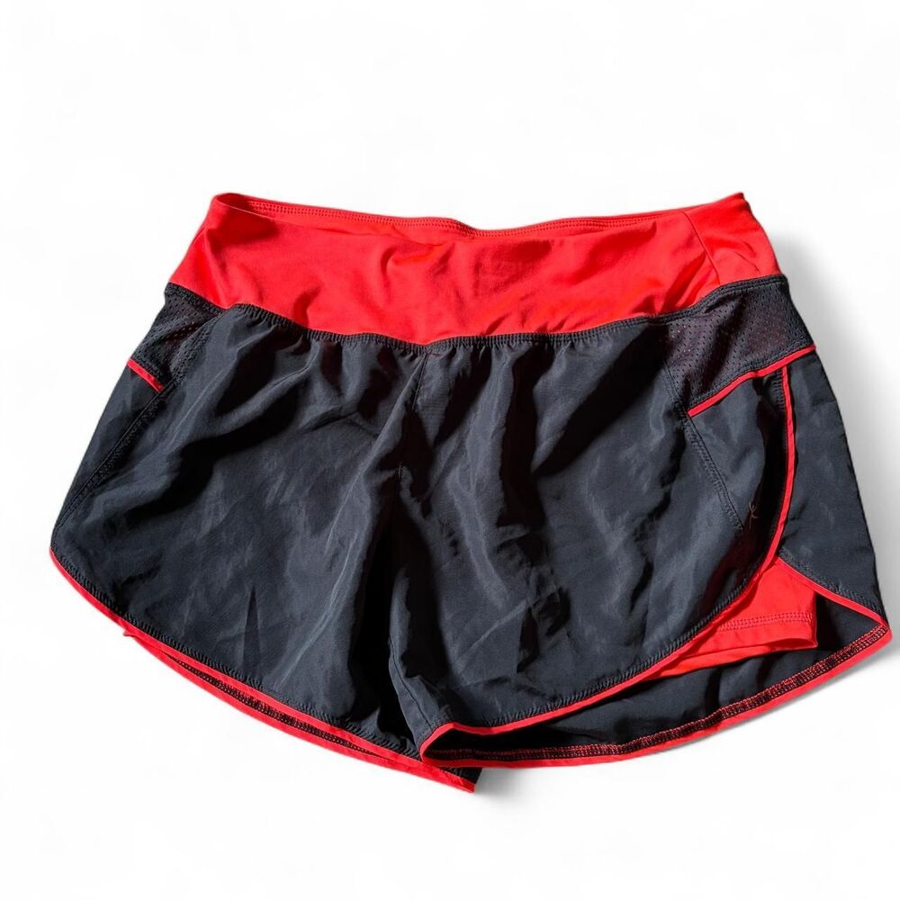Danskin Women's Black and Orange Shorts